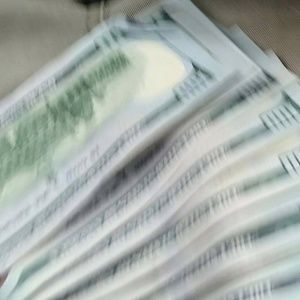 A way to make quick $ when times are hard. $300